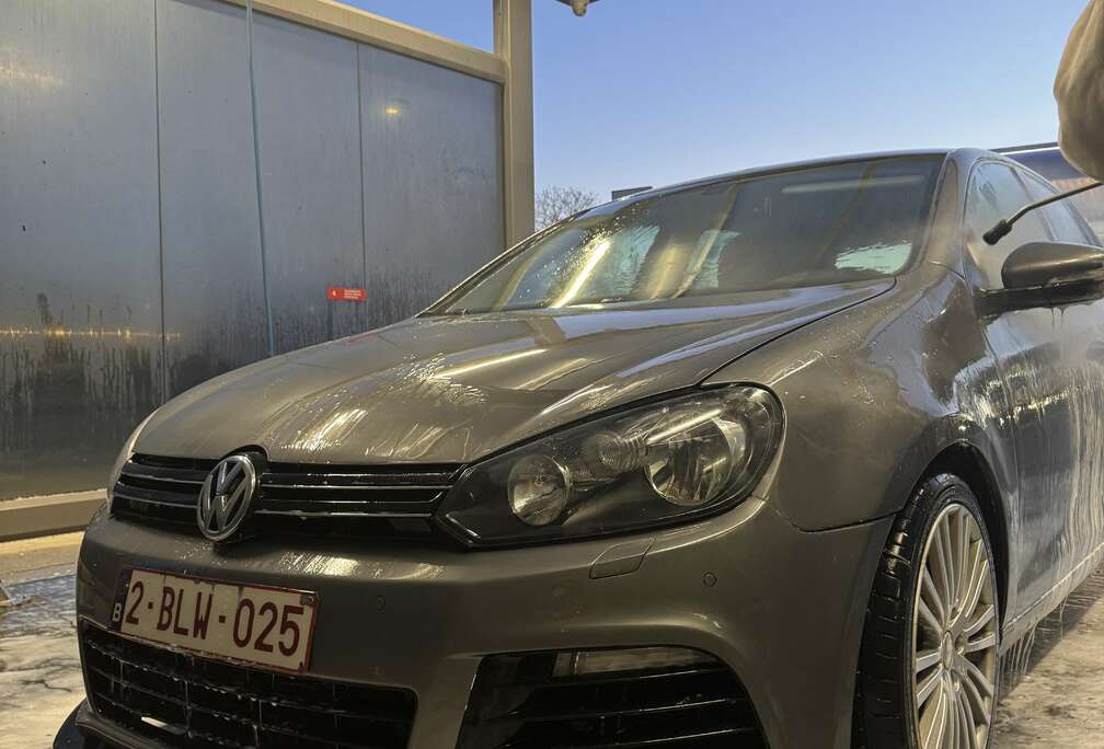 Volkswagen Golf 6 ( Feuille Roses / Full Options / 91 000 Km)