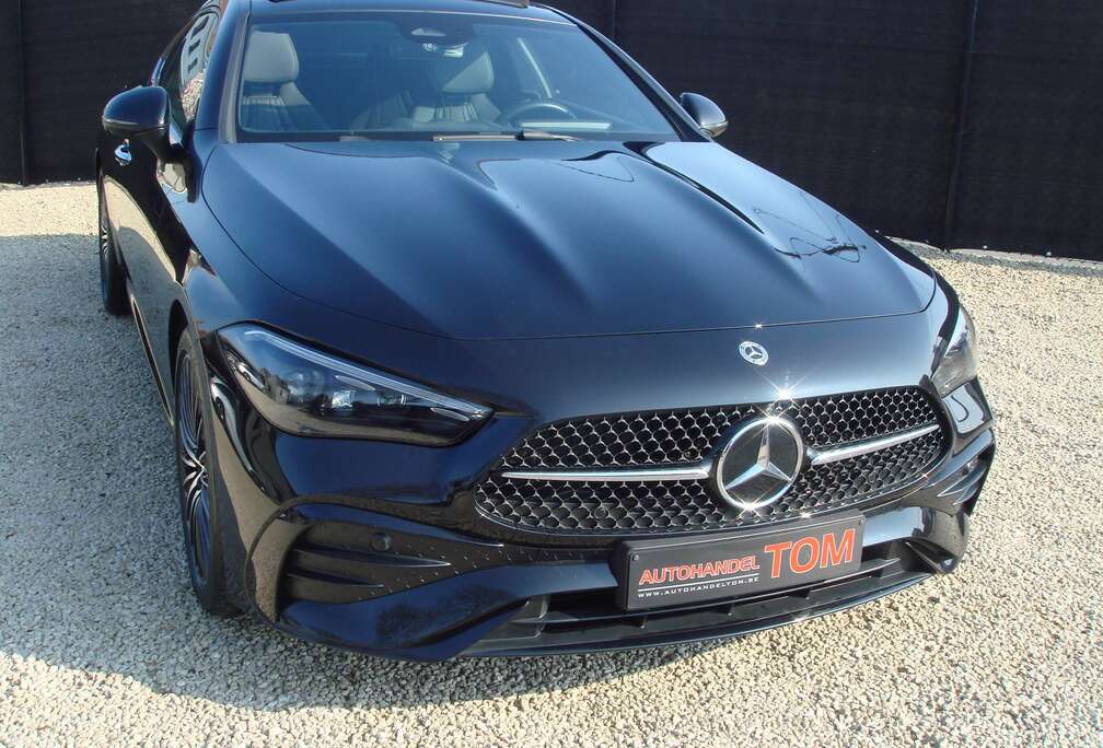 Mercedes-Benz AMG LINE * PANO * BURMESTER * HEAD UP DISPLAY * LEDER *