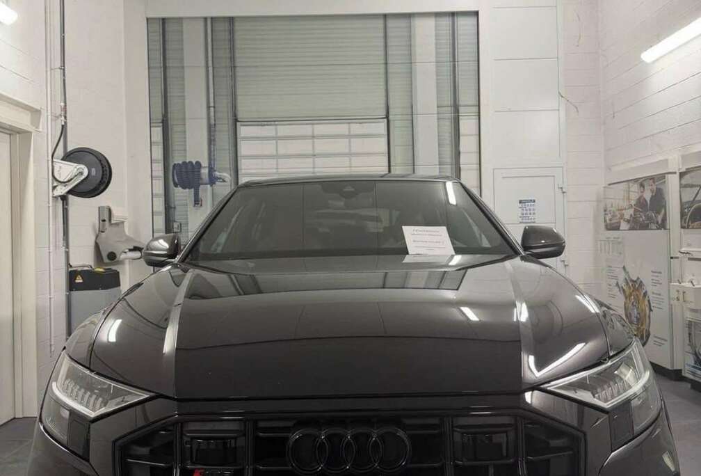 Audi 4.0 TFSI V8 Quattro Tiptronic