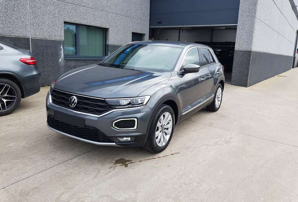 Volkswagen T-Roc 1.5 TSI Sport * LED * NAVI * Side assist + ACC