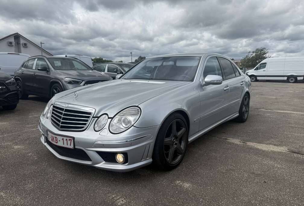 Mercedes-Benz E 230 Avantgarde | PACK AMG | AUTO |