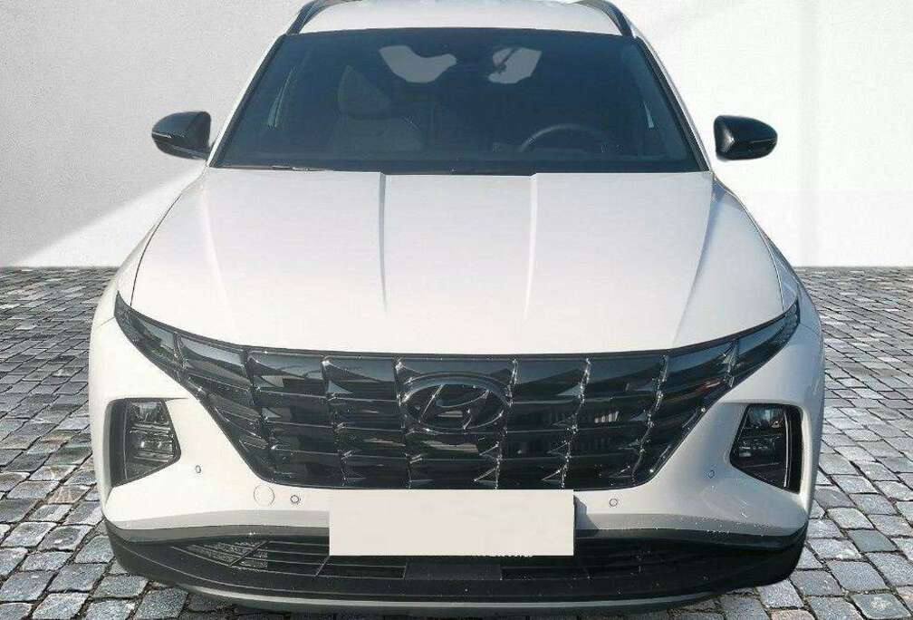 Hyundai Feel