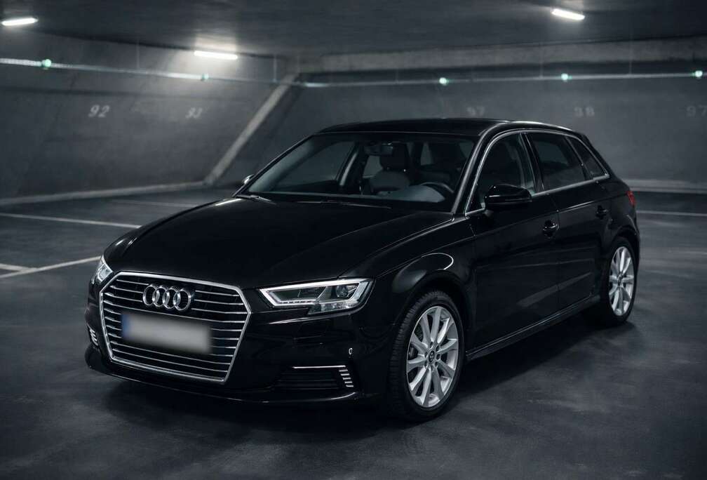 Audi Sportback e-tron 40 TFSI PHEV S tronic (EU6d-T.) (