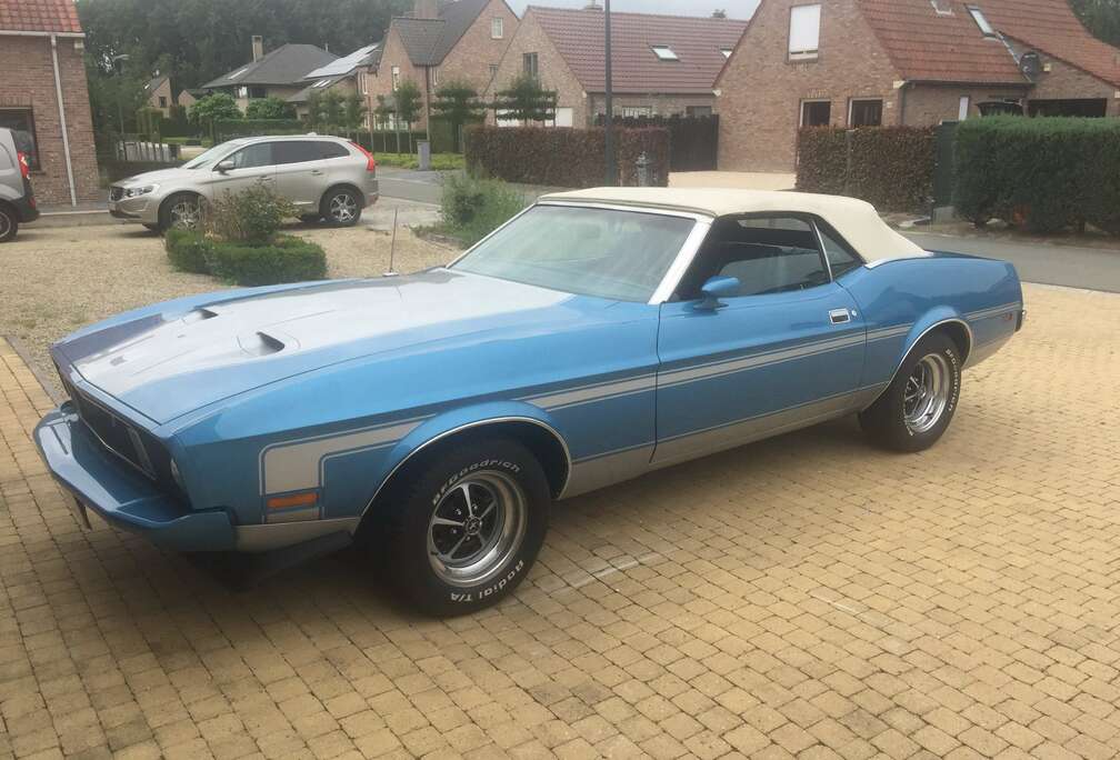Ford mach 1