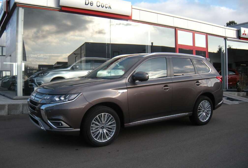 Mitsubishi PHEV INSTYLE 2.4 TOP VERSIE