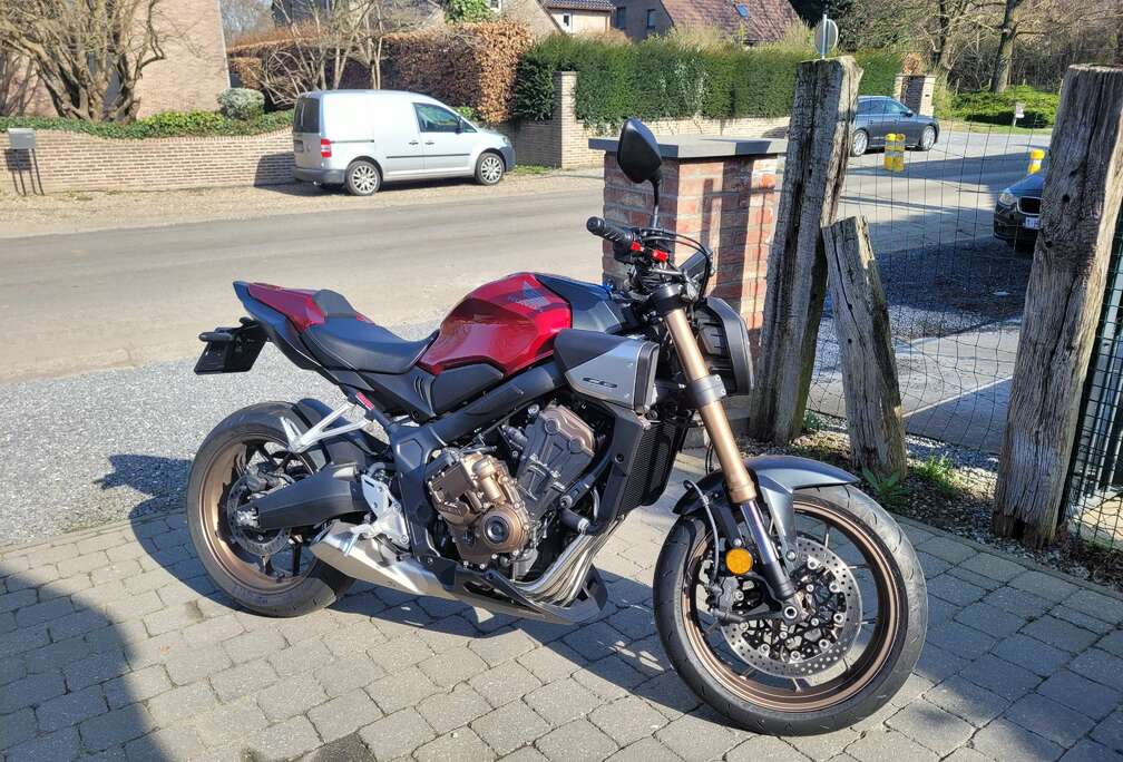 Honda R e clutch
