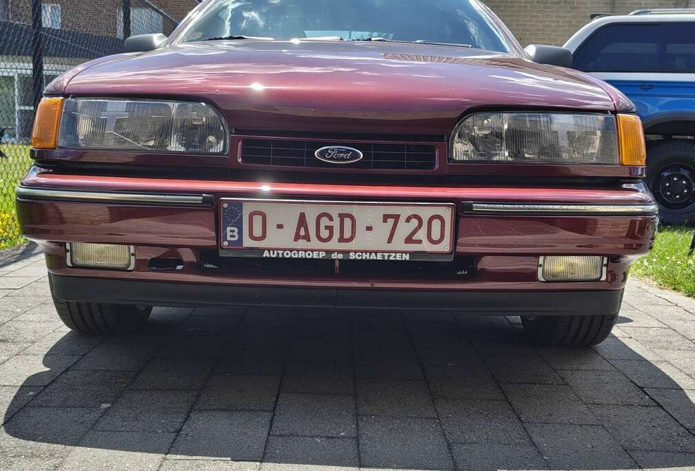 Ford Ghia