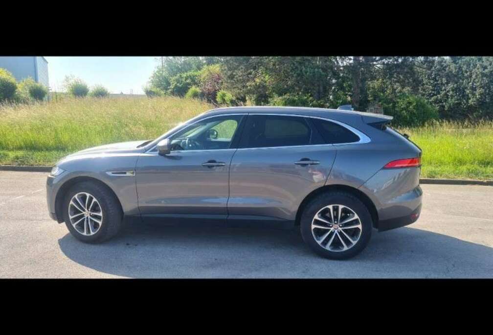Jaguar F-Pace 2.0 T AWD Prestige (EU6.2)