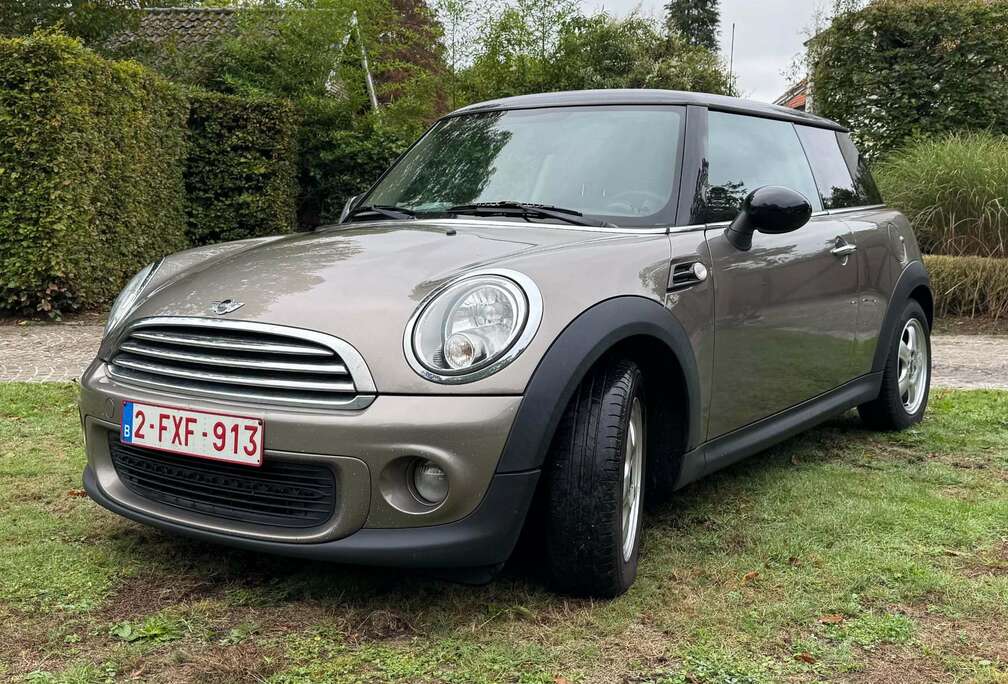 MINI Mini 1.6i Cooper
