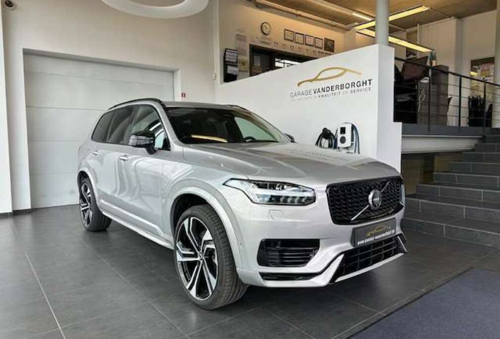 Volvo PLUS DARK T8 PLUG-IN HYBRID FULL OPTION