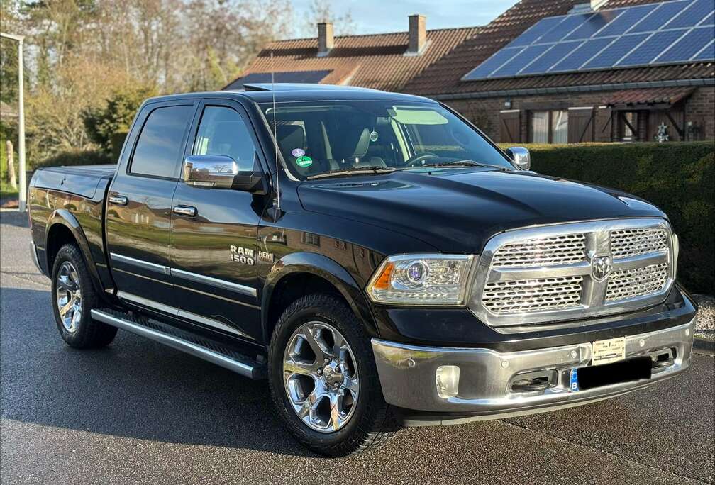 Dodge LARAMIE 5.7i HEMI