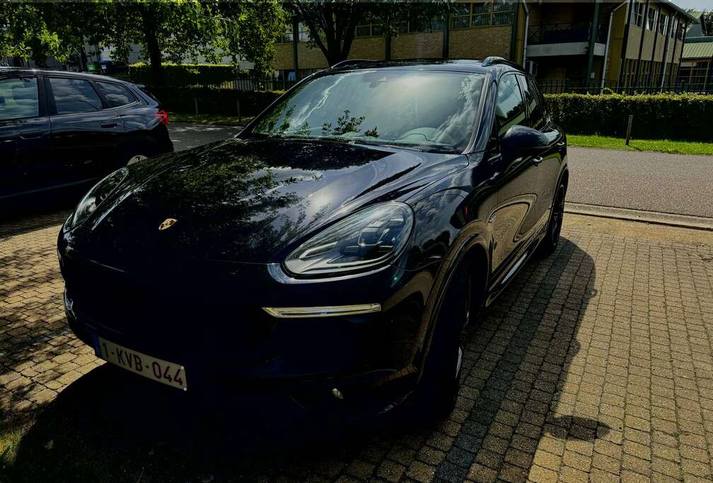 Porsche Cayenne+S+Hybrid+Tiptronic+S