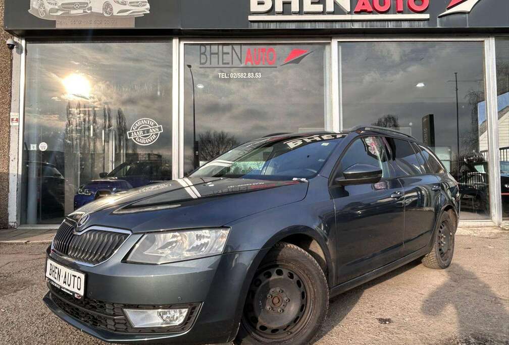 Skoda 1.4 TSI DSG/RADAR AV AR/AIRCO/NAVI