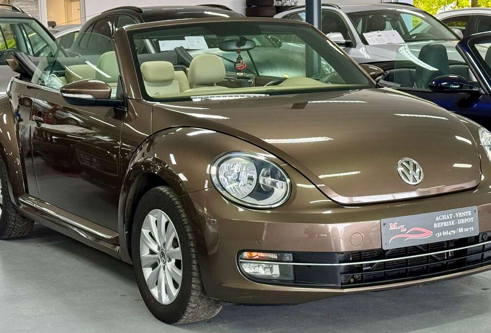 Volkswagen Cabriolet 1.2 TSI 105 Série spéciale Couture