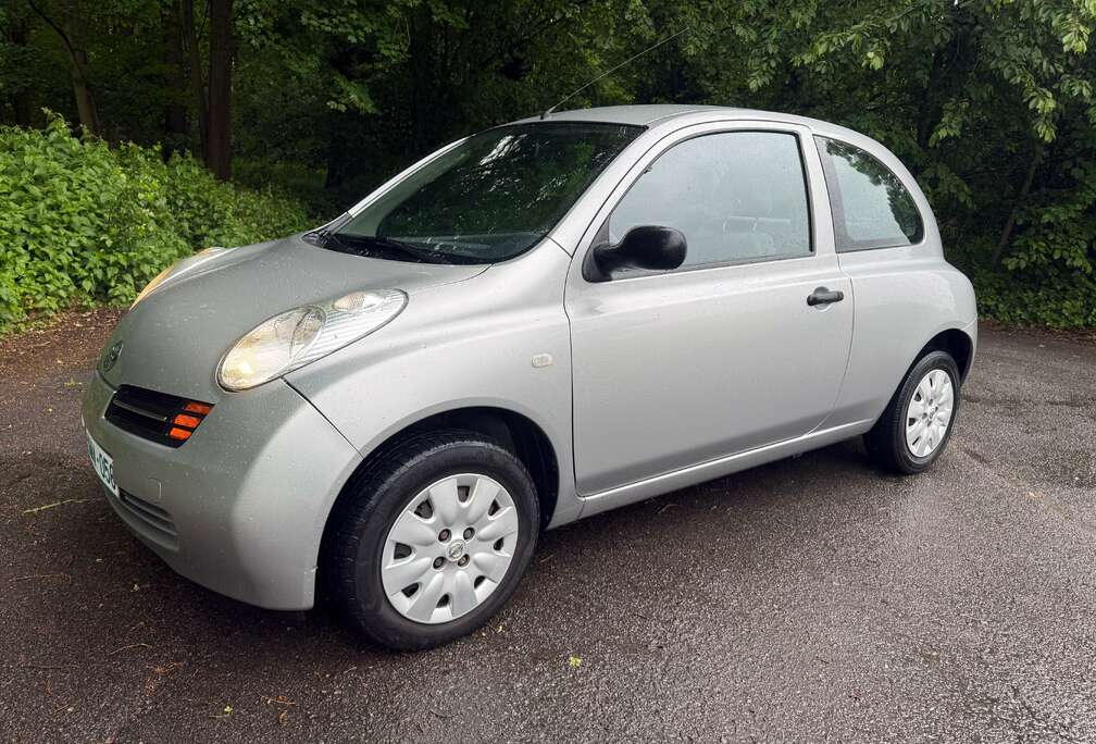 Nissan Micra 1.0i 16v Visia