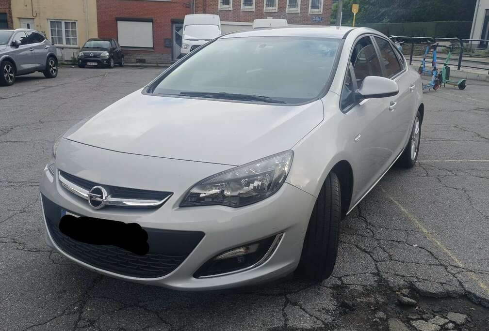 Opel Astra 1.6i Enjoy