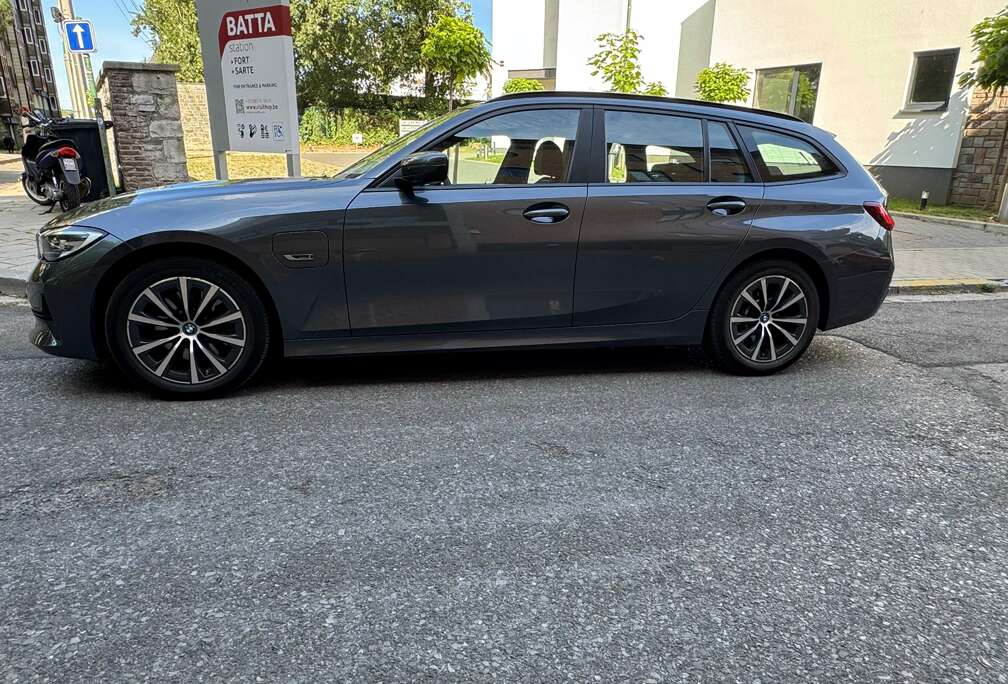 BMW Touring 320eA PHEV