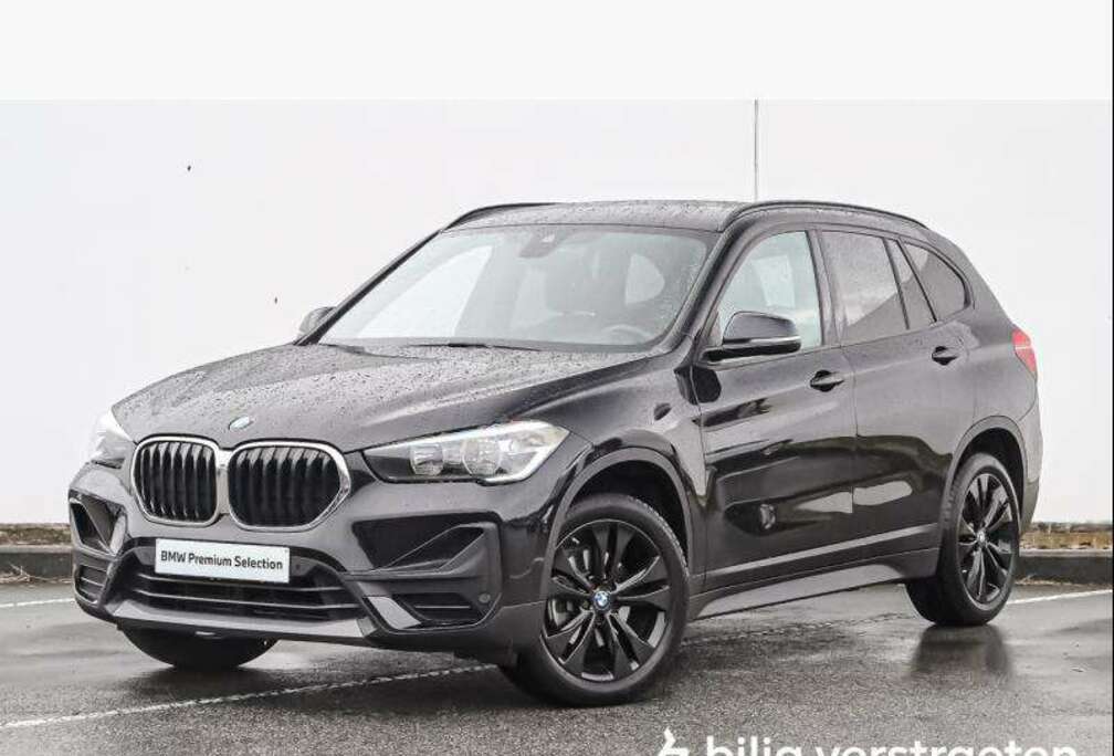 BMW sDrive18iA - TREKHAAK - PDC - ZETELVERW