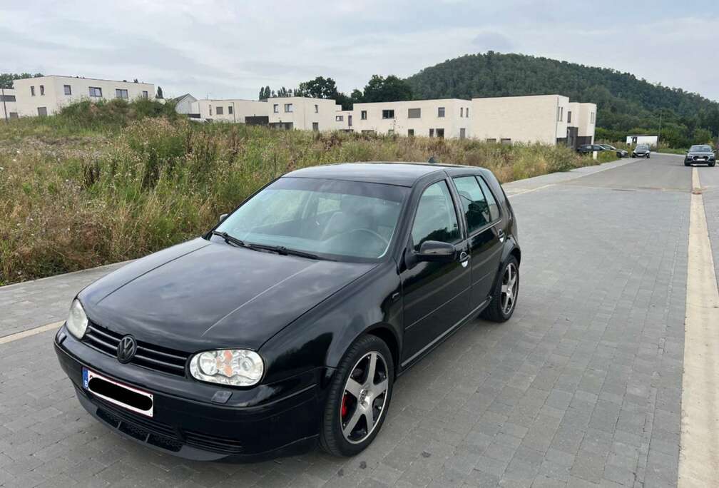 Volkswagen Vw Golf 1.6 Fsi