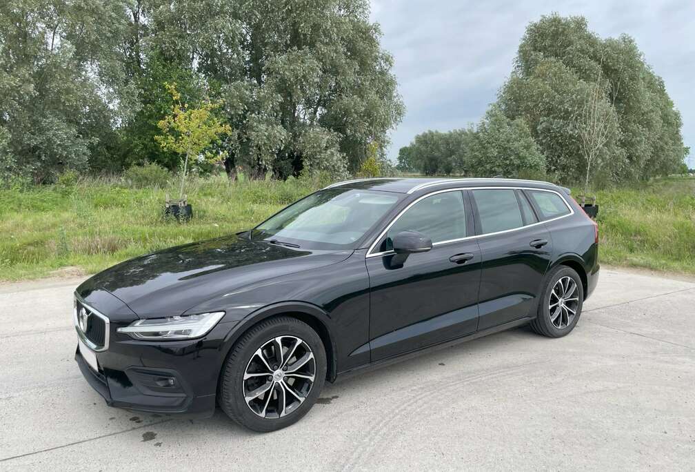 Volvo V60 B3 B DKG Momentum Pro