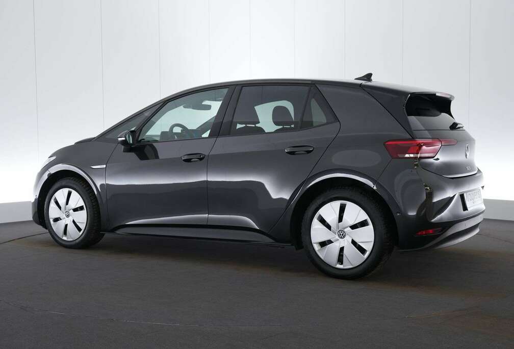 Volkswagen 62 kWh Active Pro Performance LEDER/ALCANTARA LED