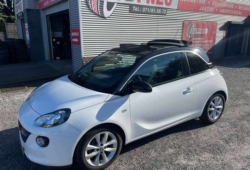 Opel 1.2 unlimited gps clim toit pano