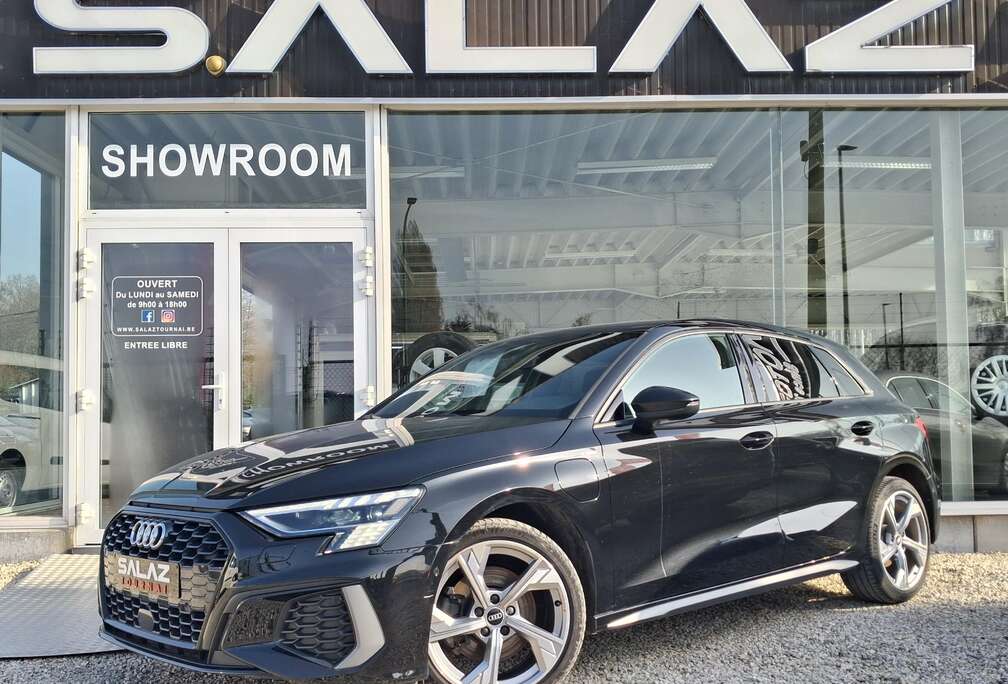 Audi A3 Sportback PHEV 40 TFSI_SLINE_CARPLAY_NAVI_