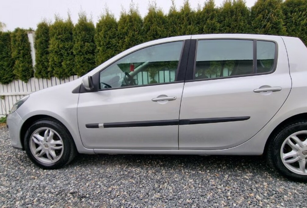 Renault Clio 1.2 16V Expression