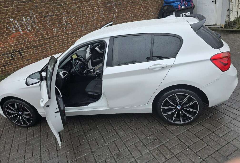 BMW 114d 95 ch Business