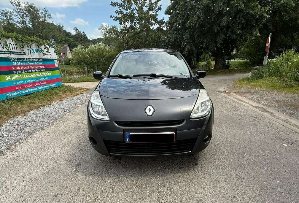 Renault Clio 1.2i 20th