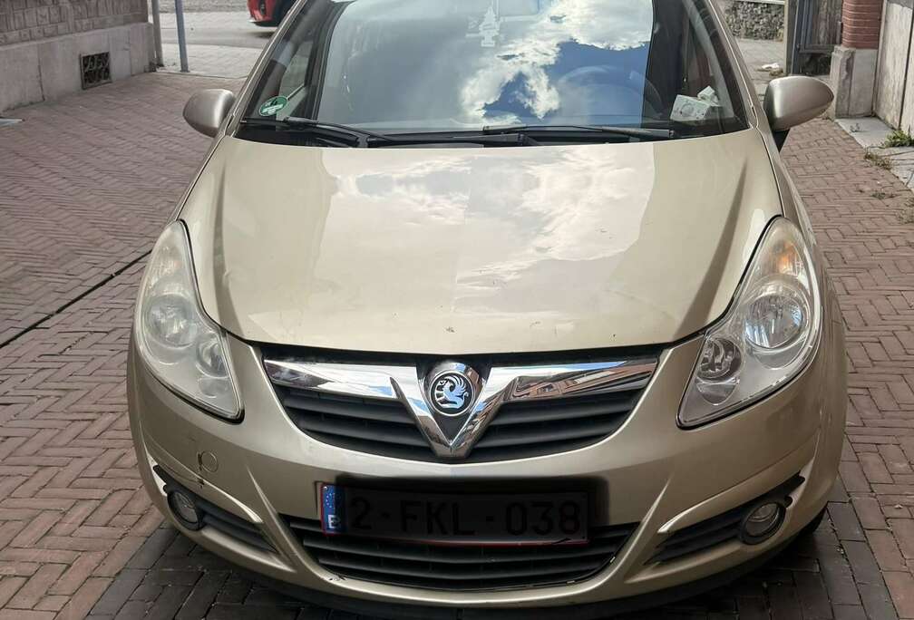Opel 1.4i Cosmo