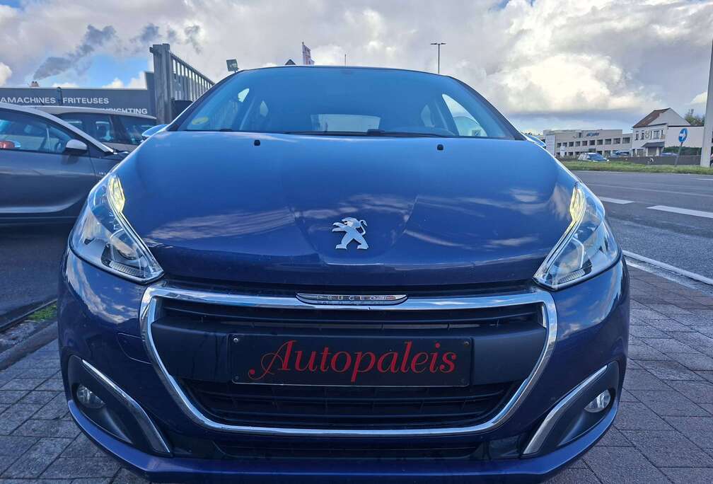 Peugeot 208 1.6 BlueHDi Style