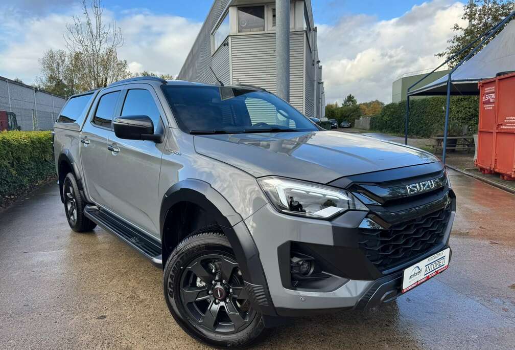 Isuzu LSE V-CROSS FULL OPTION