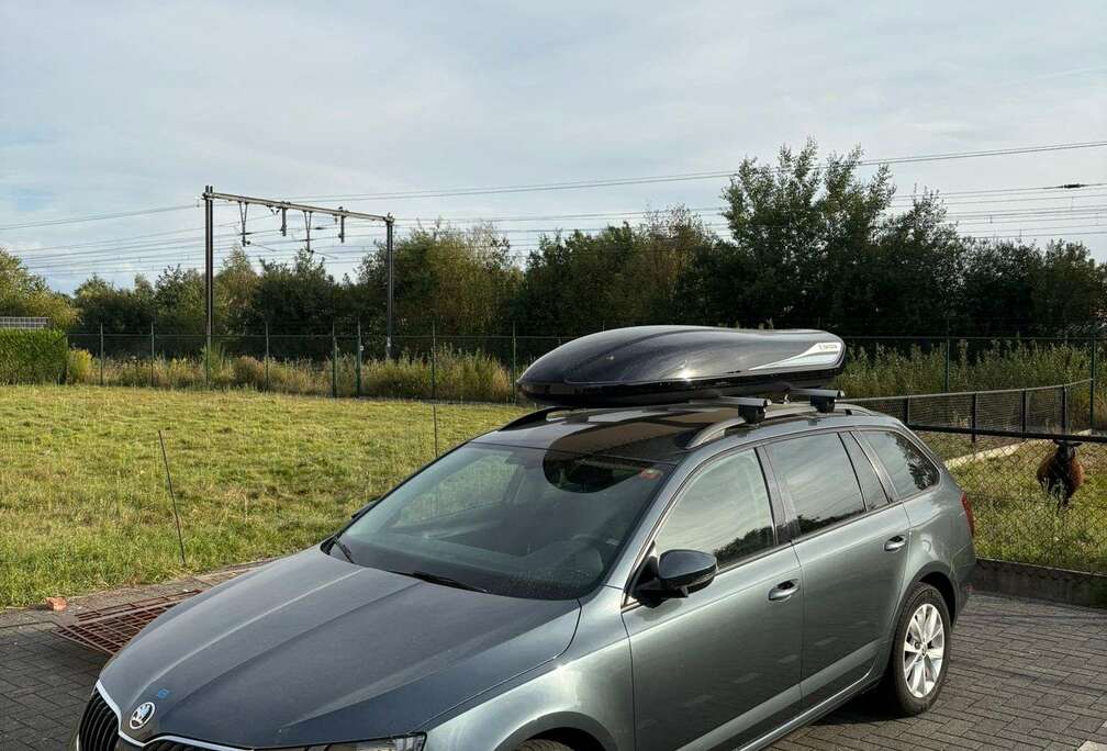 Skoda Octavia Combi 1.5 TSI ACT DSG Ambition