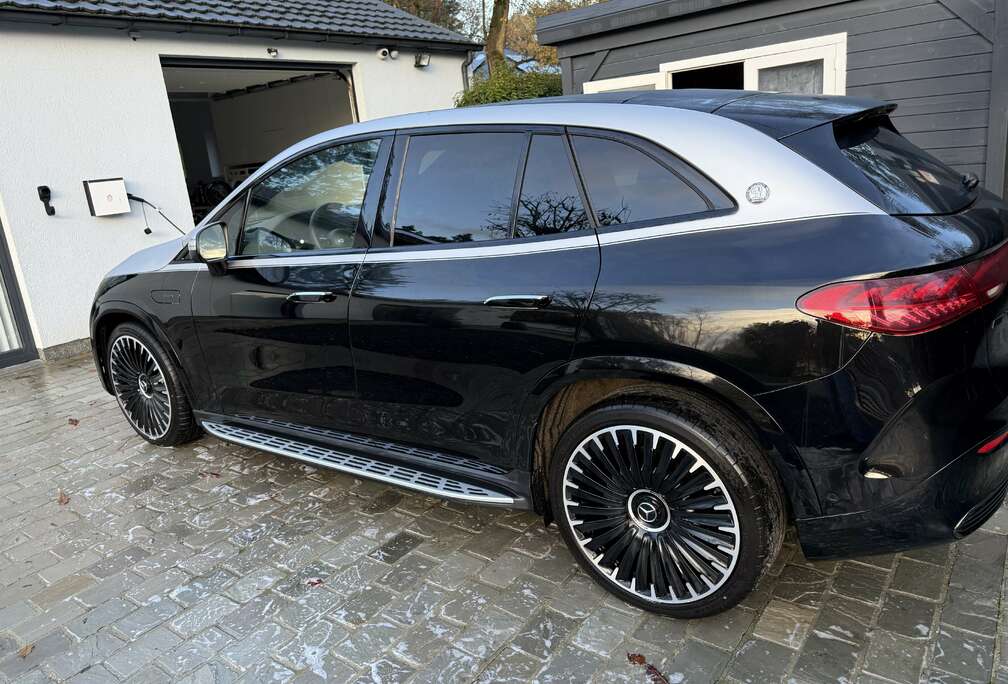 Mercedes-Benz AMG 43.  SUV