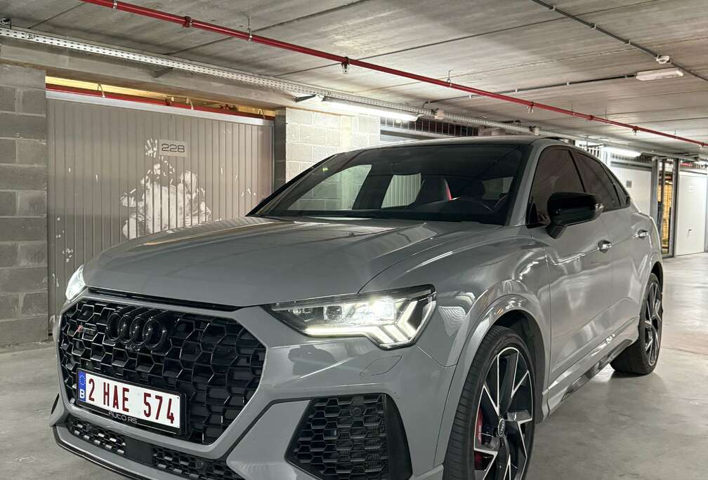Audi Audi RSQ3 59dkm matrix