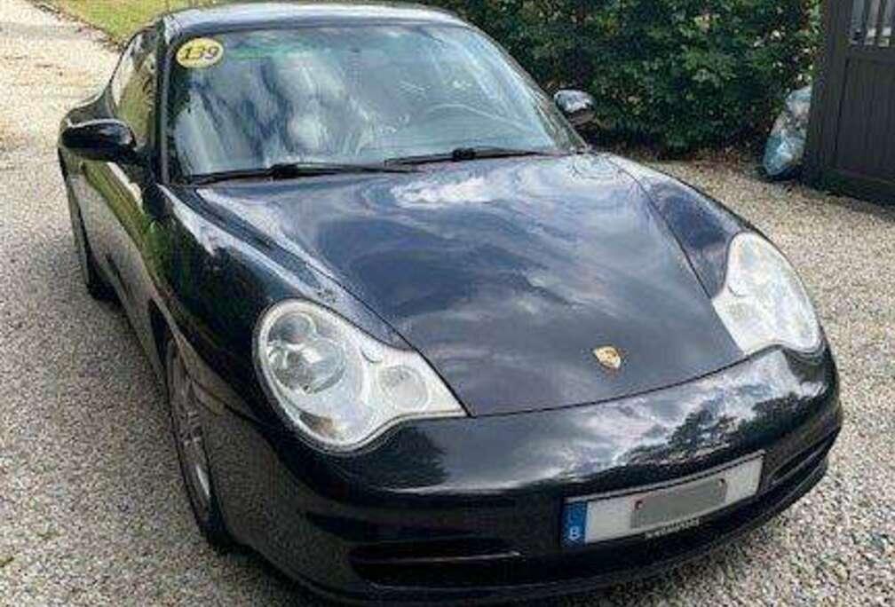 Porsche 911 Carrera