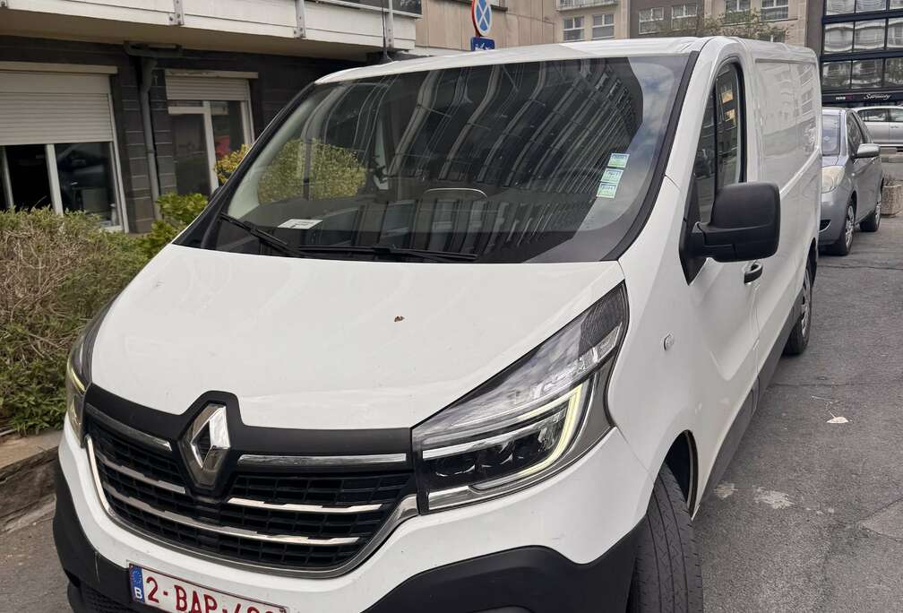Renault 2.0 dCi 29 L2H1 Confort