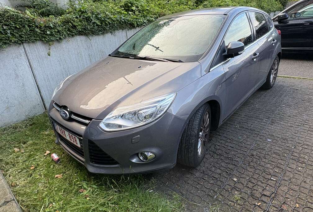 Ford 1.6i Ti-VCT Trend Powershift