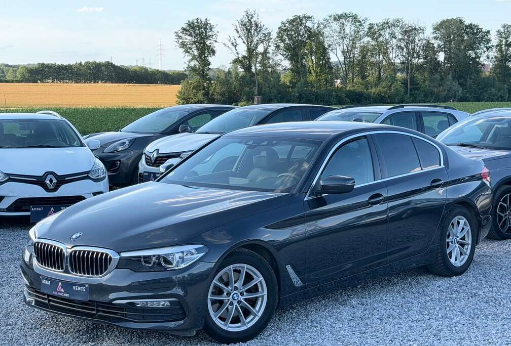 BMW CARNET BMW COMPLET - CUIR - GRAND GPS - GARANTIE