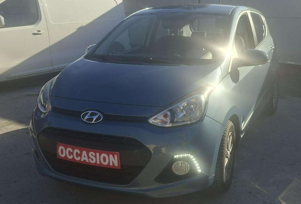 Hyundai i10 1.0i Blackline AUTOMATIQUE