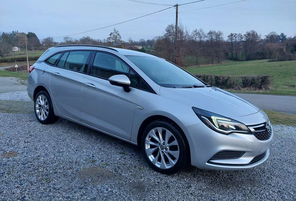 Opel Astra Sports Tourer 1.6 CDTi ECOTEC//GPS