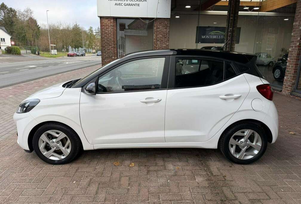 Hyundai i10 1.0i Twist Techno Pack***GSM 0475323828***