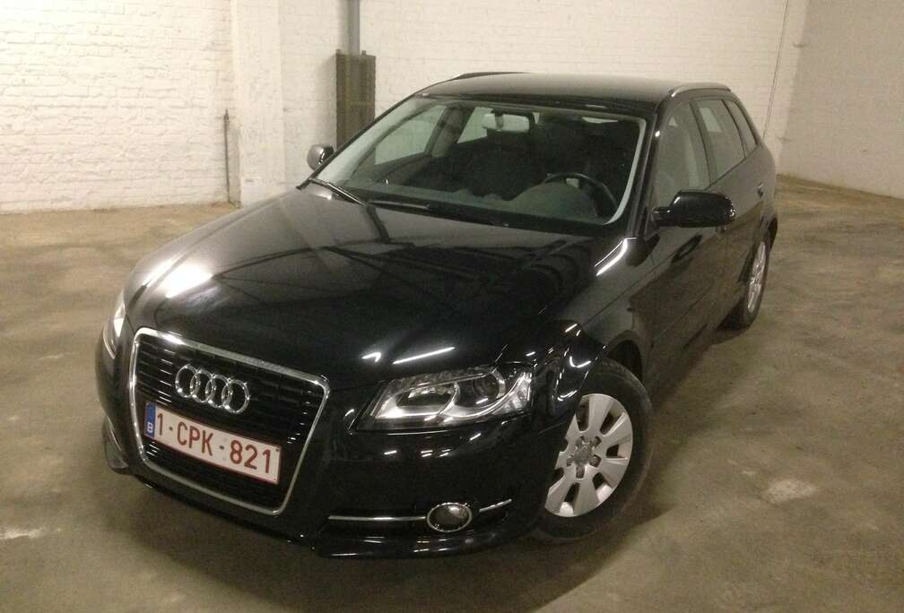 Audi A3 Sportback 1.6 TDi e Attraction Start/Stop DPF