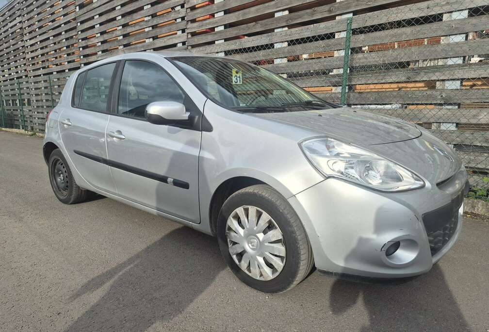 Renault Clio 1.5 dCi Authentique