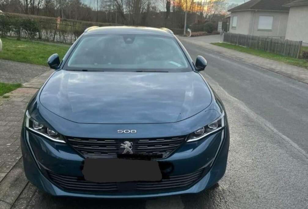 Peugeot SW 1.5 BlueHDi GT S&S