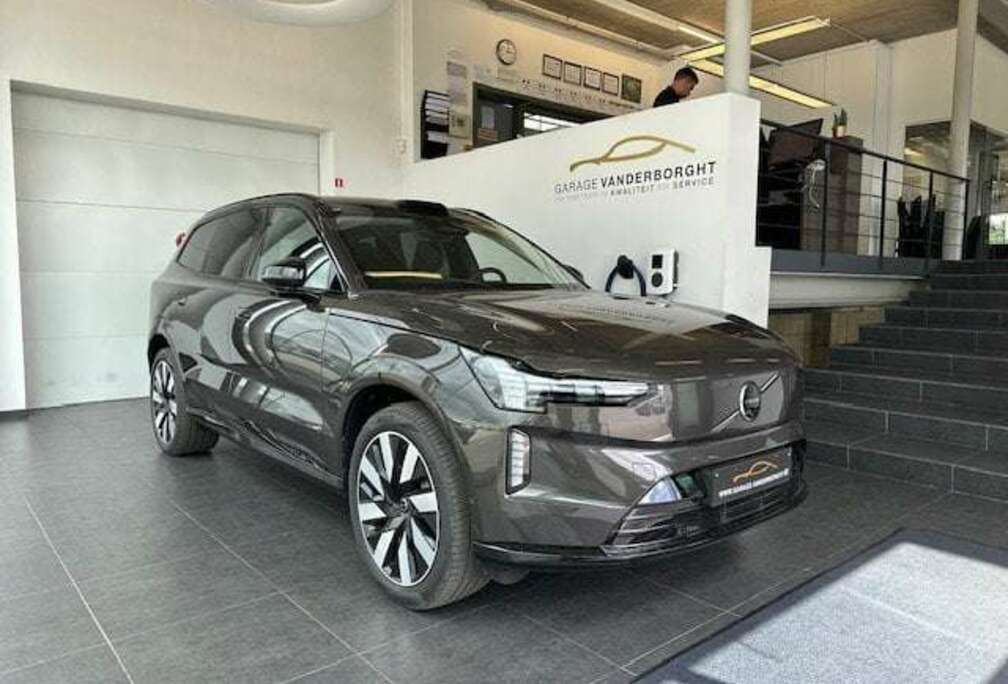 Volvo ULTRA TWIN ENGINE  PERFORMANCE 7 ZITPLAATSEN