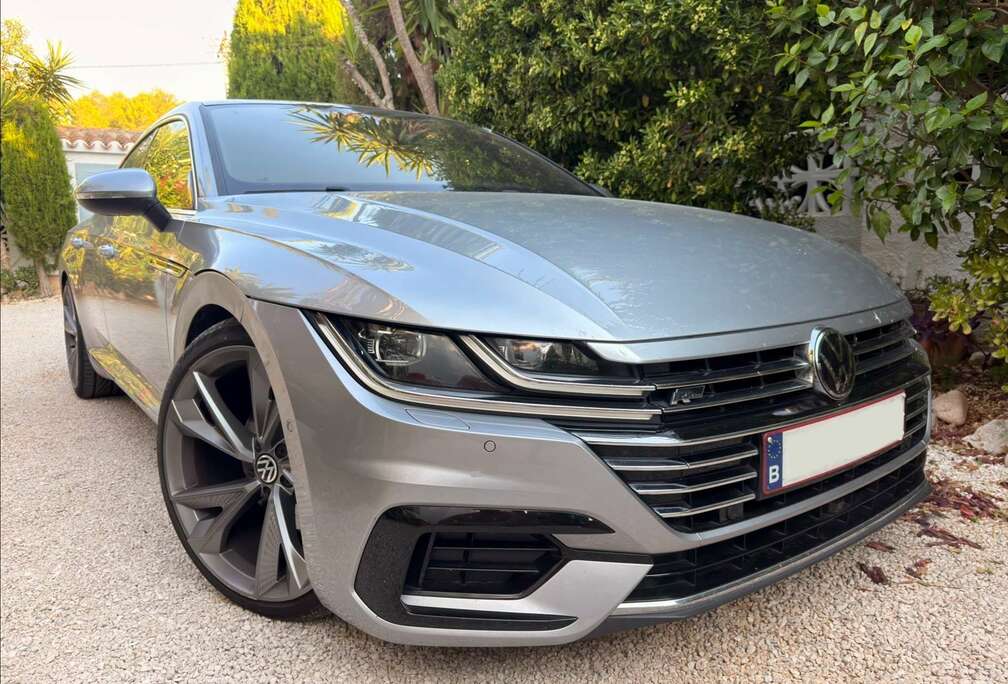 Volkswagen 2.0 TDi SCR R-Line DSG (EU6.2)