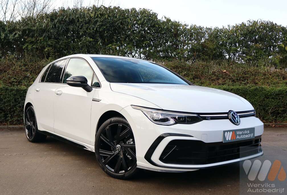 Volkswagen 1.5 eTSI DSG R-Line  BlackPack  Camera  App