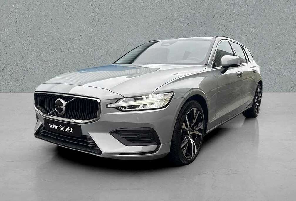 Volvo Core, B4 Mild hybrid, Benzine